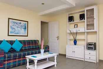 Club Tarahal Apartamento